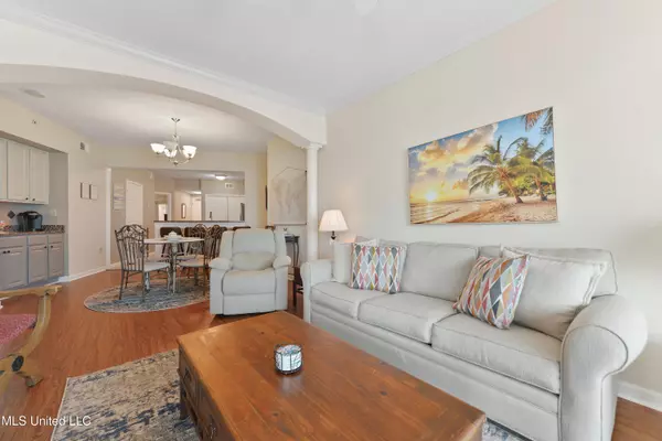 Gulfport, MS 39507,2228 Beach Drive #1102 Tower 2