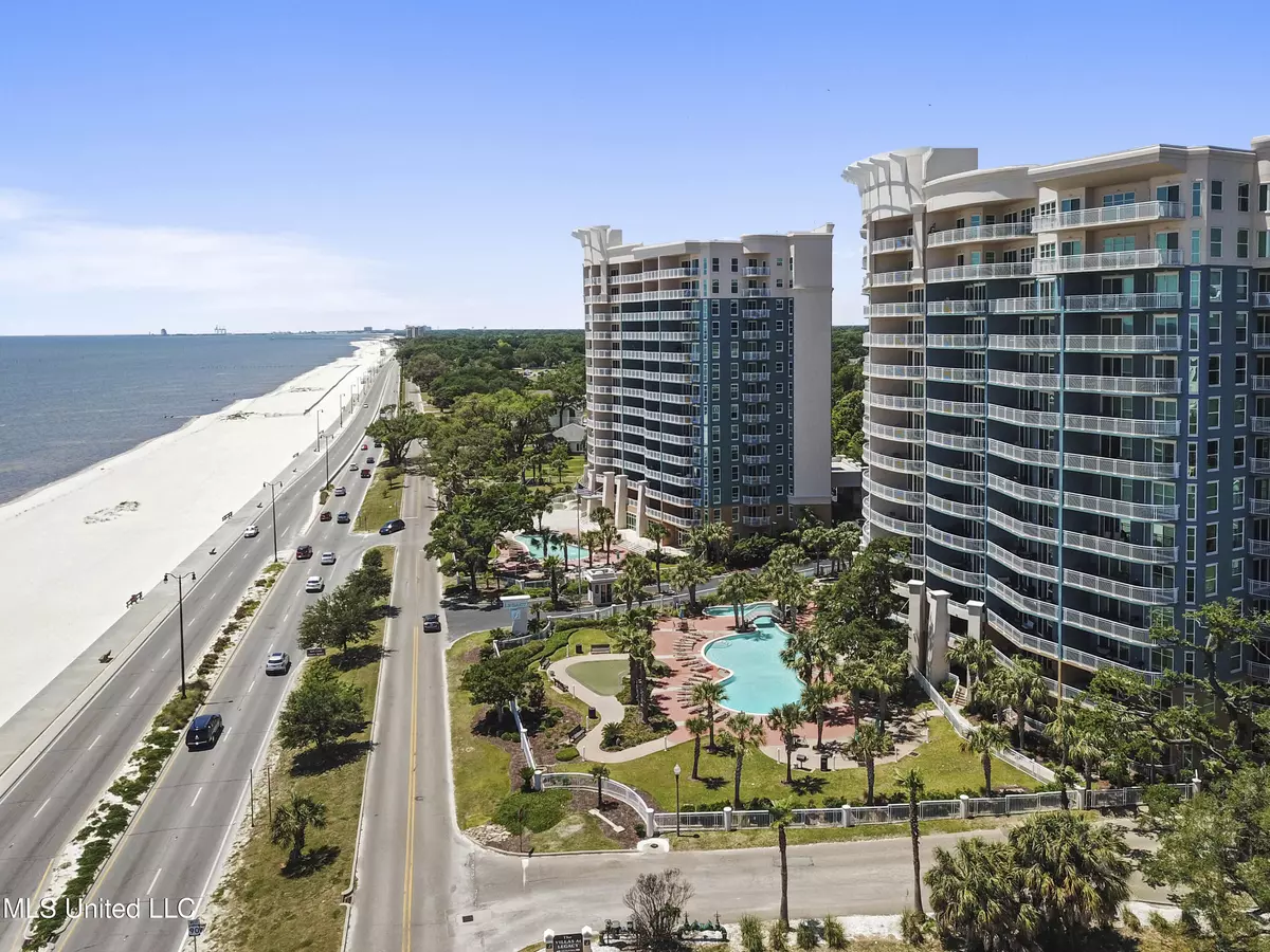 Gulfport, MS 39507,2228 Beach Drive #1102 Tower 2