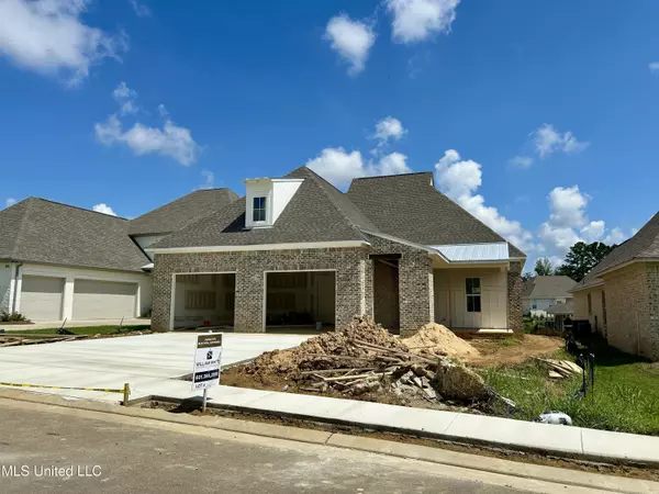 Madison, MS 39110,208 Herons Bay Circle