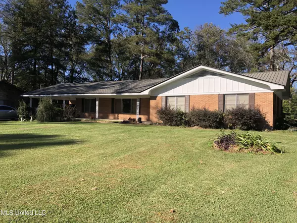 612 Mounger Street, Forest, MS 39074