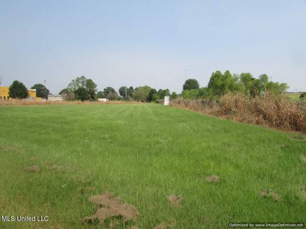 Feather Lane Lane, Canton, MS 39046