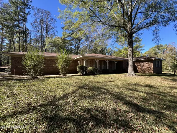 16799 Midway Road, Terry, MS 39170