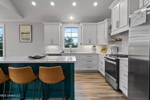 Pass Christian, MS 39571,110 Cedar Avenue