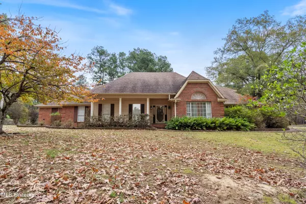 5180 S Forest Hill Road, Olive Branch, MS 38654