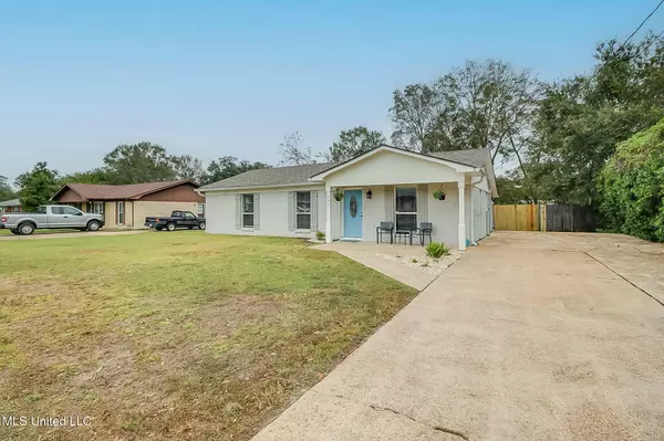 606 Saratoga Drive, Long Beach, MS 39560