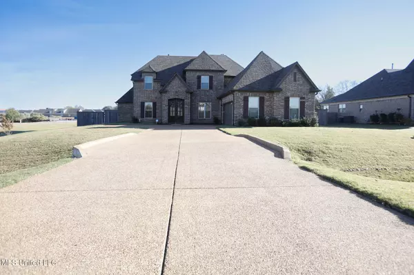 8026 Wisteria Drive, Olive Branch, MS 38654