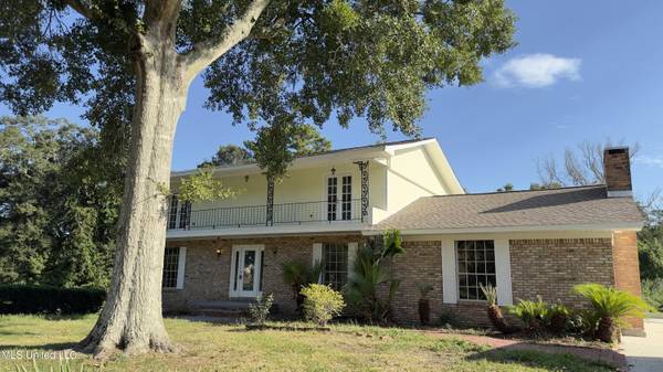 3736 Baywood Drive, Moss Point, MS 39563