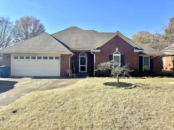 5893 E White Ridge Circle, Olive Branch, MS 38654