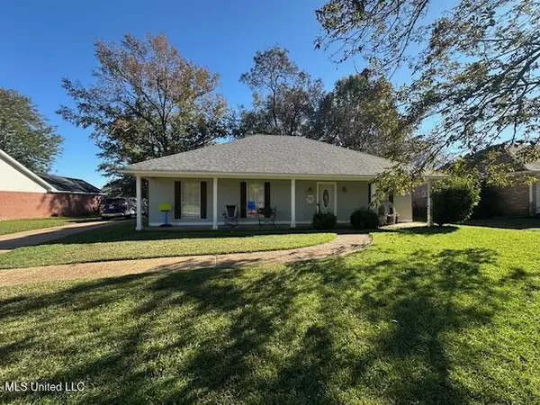 212 Shady Pecan Drive, Florence, MS 39073