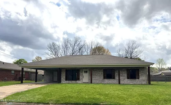 103 Lindberg Avenue, Natchez, MS 39120