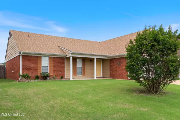 10540 Rhapsody Cove, Walls, MS 38680