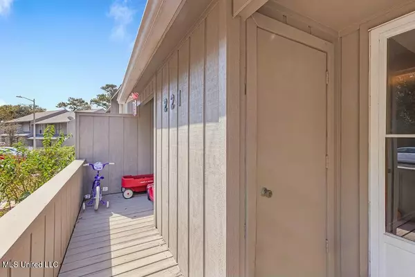 Diamondhead, MS 39525,221 Highpoint Drive