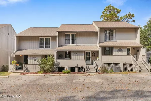 Diamondhead, MS 39525,221 Highpoint Drive