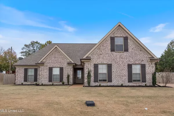 310 Garrison Drive, Senatobia, MS 38668