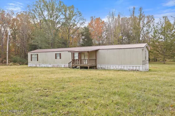 1011 Lake Drive, Raymond, MS 39154