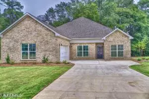 332 Carr Farms Rd., Ridgeland, MS 39157