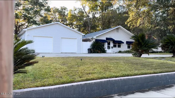 1223 Kensington Drive, Biloxi, MS 39530