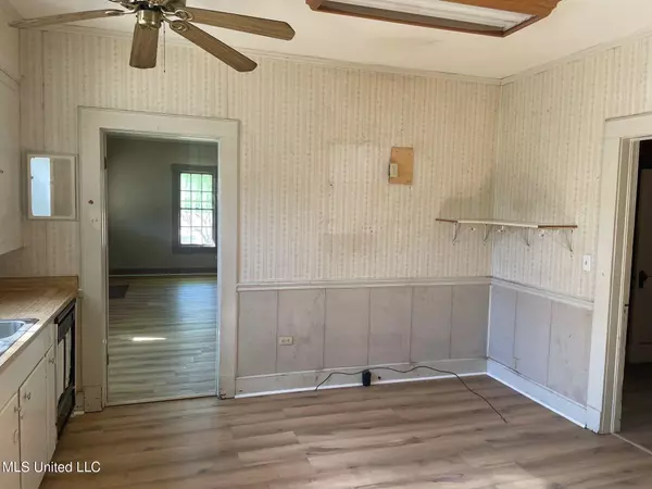 Philadelphia, MS 39350,717 Pecan Avenue