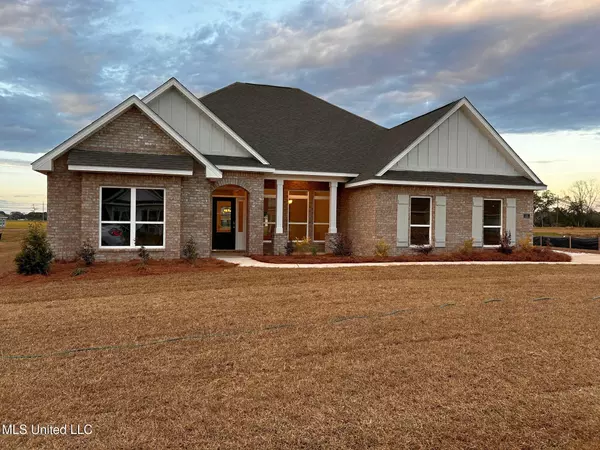 125 Firefly Drive, Lucedale, MS 39452