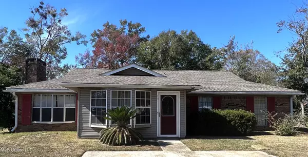 19 Stratford Place, Gulfport, MS 39503