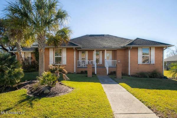 12464 Pinehurst Court, Gulfport, MS 39503