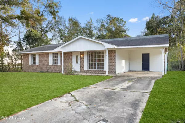 13 Carl Drive, Gulfport, MS 39503