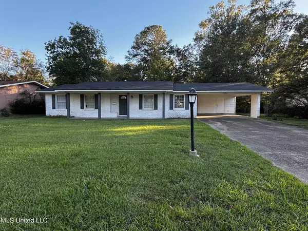 1249 Springdale Drive, Jackson, MS 39211