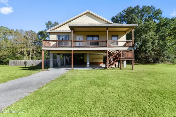 D'iberville, MS 39540,10160 Sadler Lane