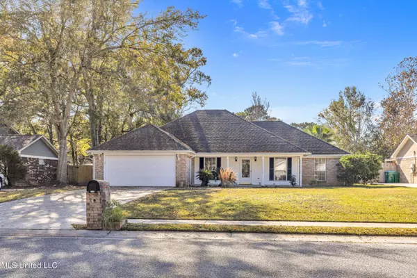 2526 Havard Road, Ocean Springs, MS 39564