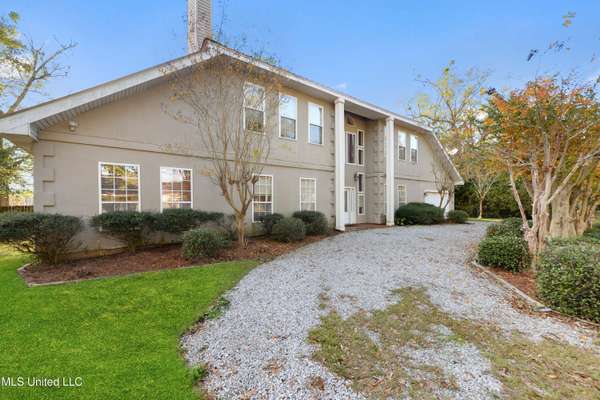 255 Pine Ridge Drive, Waveland, MS 39576