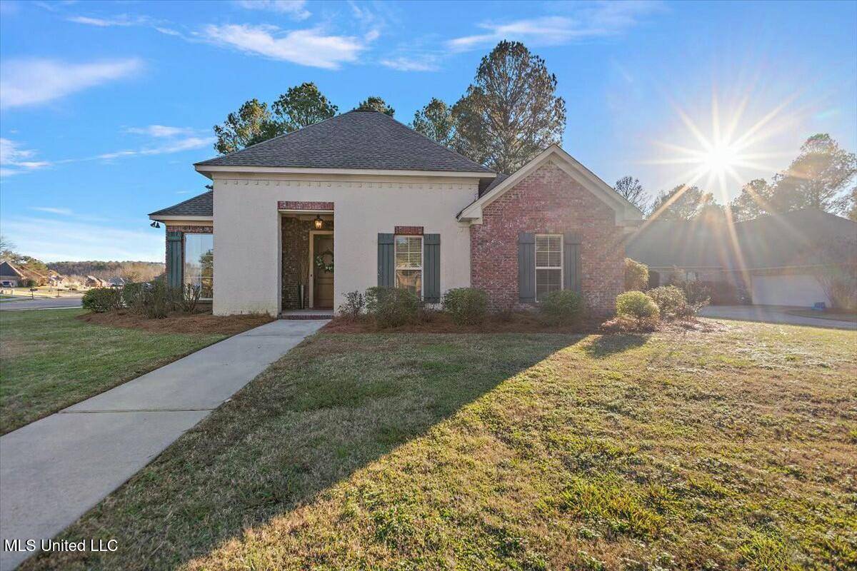 Canton, MS 39046,101 Cedar Green Cove