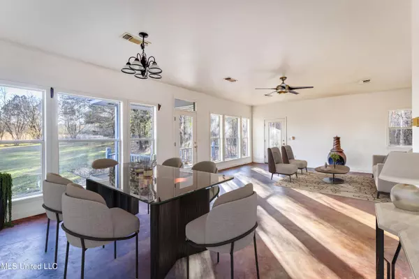 Mount Olive, MS 39119,1247 Highway 35 South