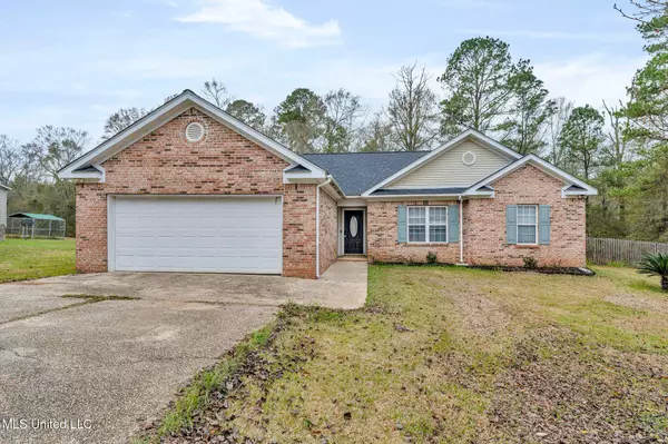 416 Ira G Odom Road,  Ellisville,  MS 39437