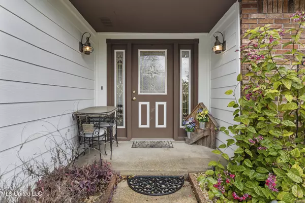 Ocean Springs, MS 39564,133 Reynolds Circle