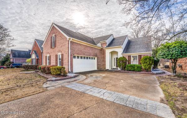 8321 Waverly Cove, Olive Branch, MS 38654