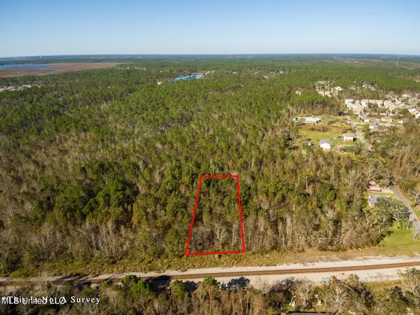 Pass Christian, MS 39571,N Lang Avenue