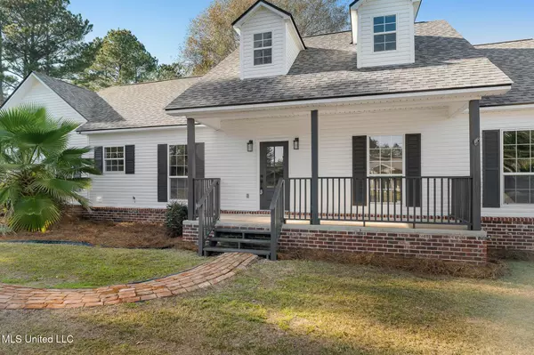Saucier, MS 39574,19385 Wallace Way