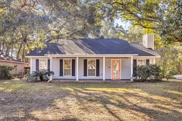 8613 Mermaid Avenue, Ocean Springs, MS 39564