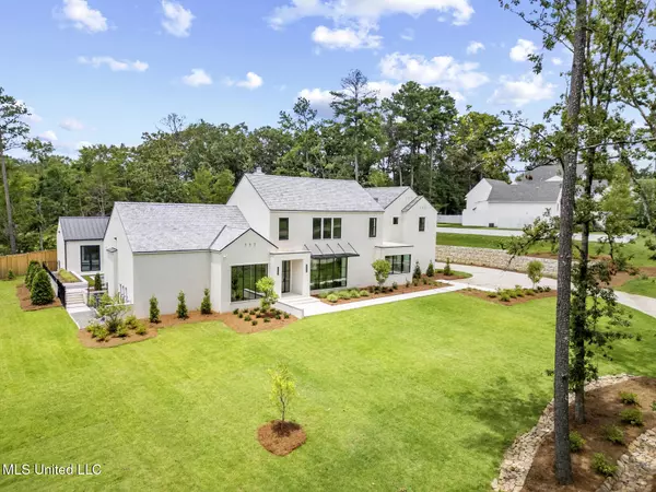 Ridgeland, MS 39157,915 Montrose Drive Drive