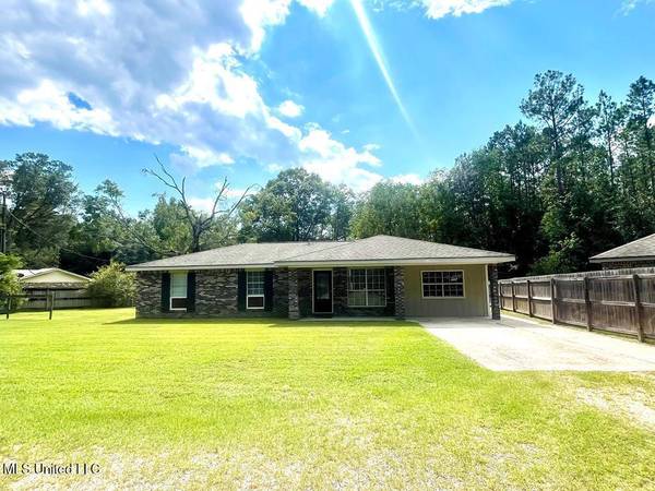 19 Big Spring Road #A, Picayune, MS 39466