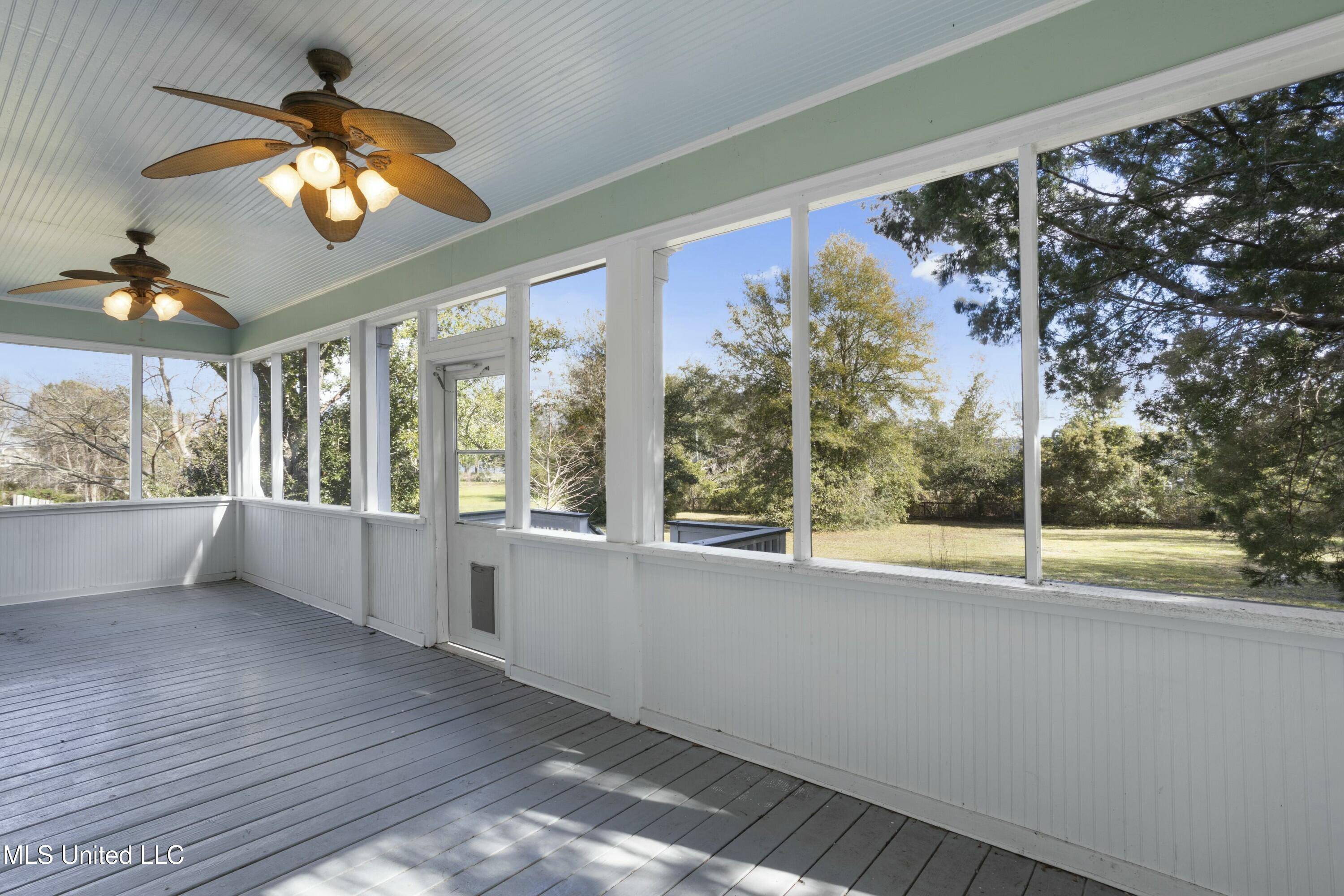 Bay Saint Louis, MS 39520,104 Felicity Street