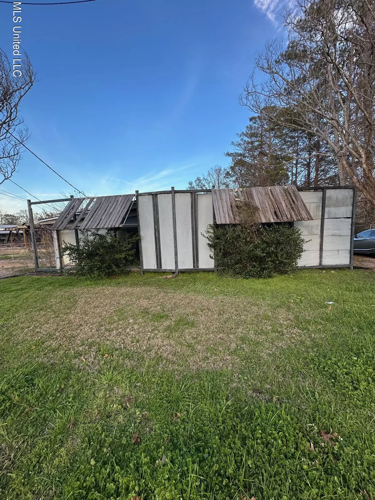 Natchez, MS 39120,215 Highway 61 S.