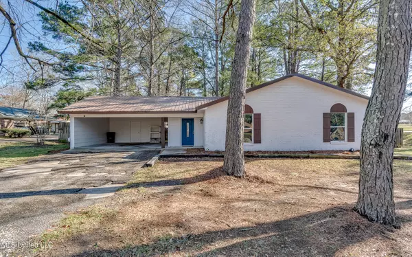 100 N Sweet Gum Road, Brandon, MS 39047