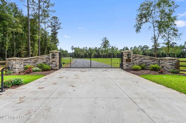 13 Pine Ridge Lane, Lucedale, MS 39452