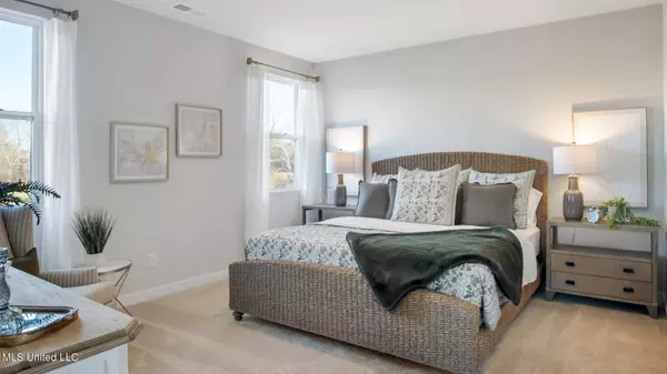 Byhalia, MS 38611,62 Pickwick Place