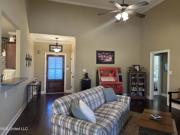 Hernando, MS 38632,1478 E Lake Front Drive