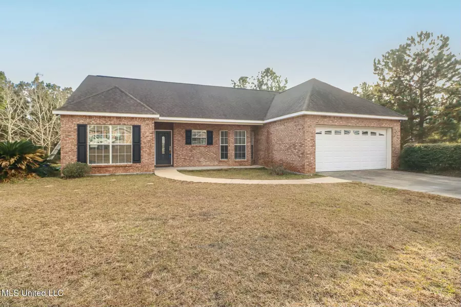 7 Ozark Place, Perkinston, MS 39573