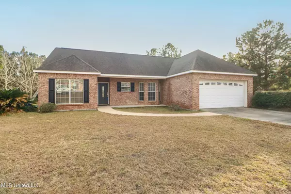 7 Ozark Place, Perkinston, MS 39573