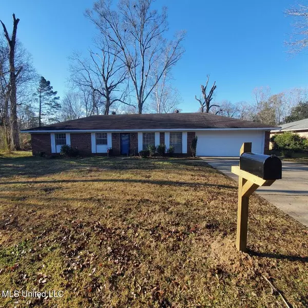 1441 Wooddell Drive, Jackson, MS 39212