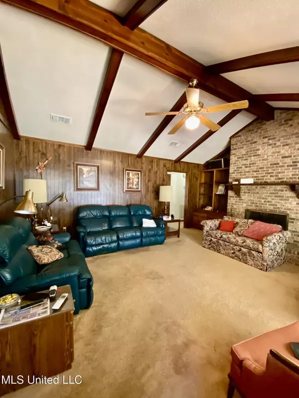 Picayune, MS 39466,174 Lake David Drive